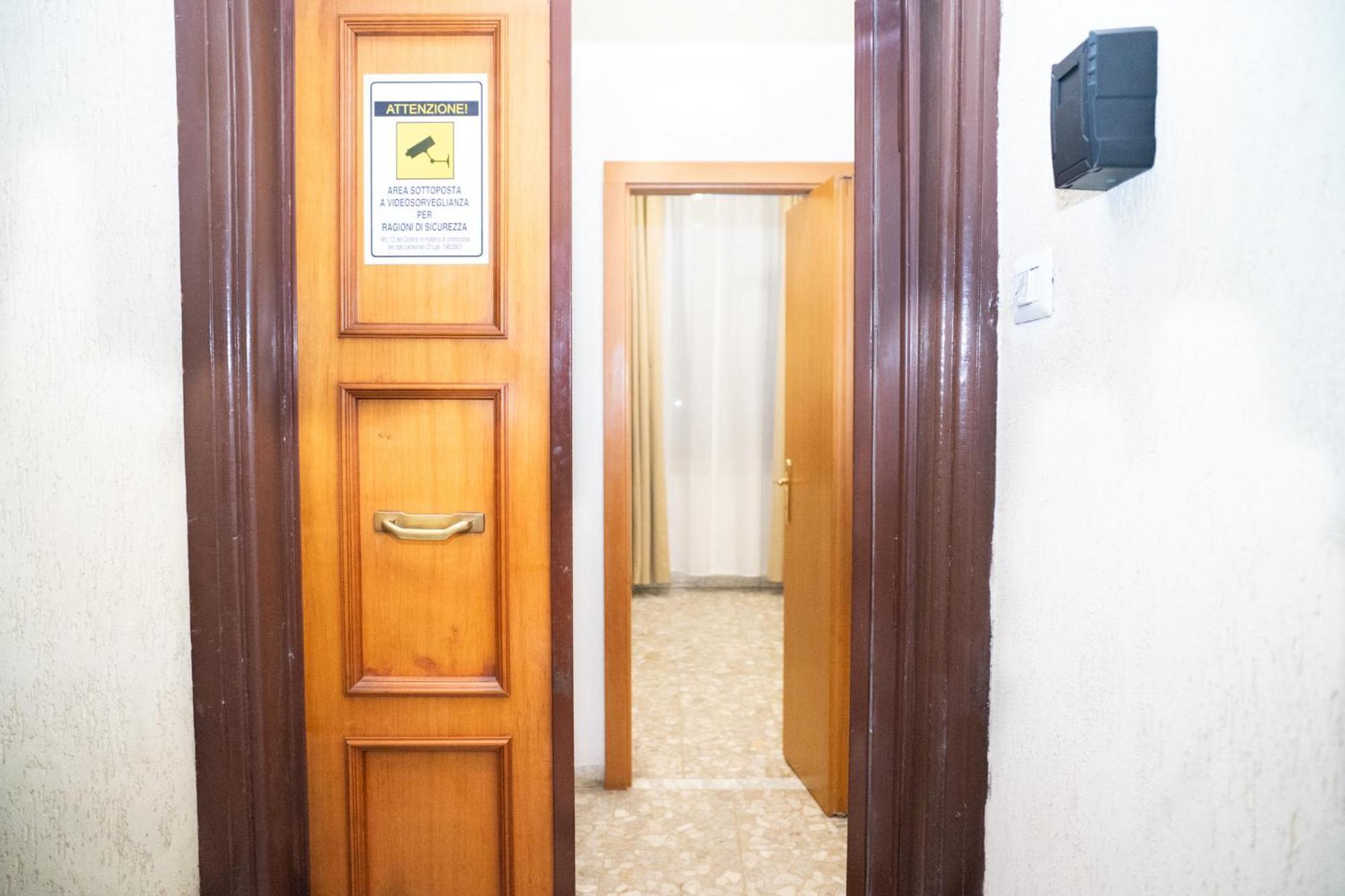Minimal E Funzionale Vicino Al Vaticano Apartment